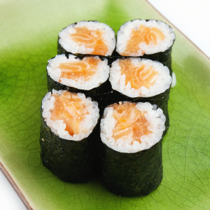 M2. Smoked Salmon Makizushi